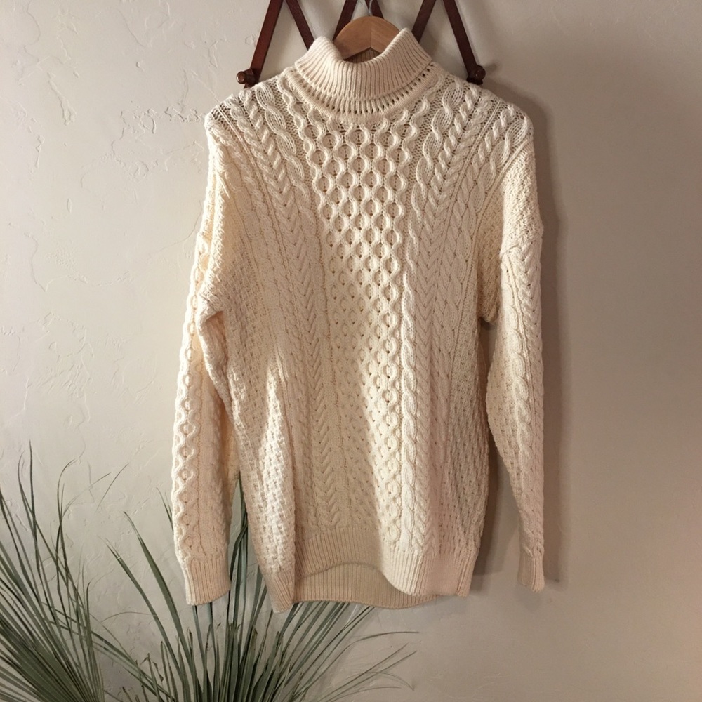 Merino pure wool cream loose knit chunky sweater